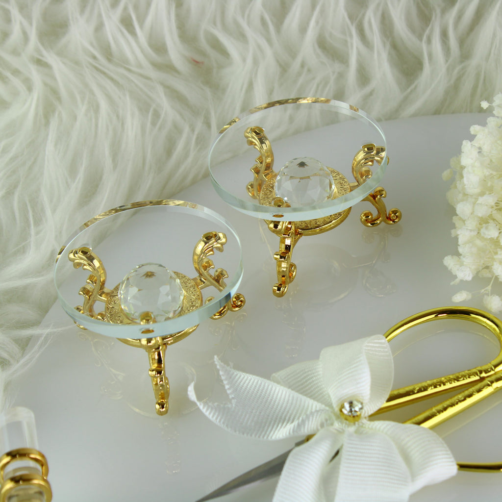 Verlobungstablett | Elegant Ringtablett mit Ringhalter, Schere und Blumendekor | Personalisierbar | rund Acryl
