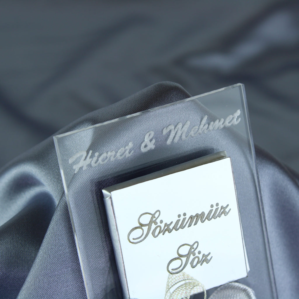Gastgeschenk mit Schokolade, Blütenband & Perle | Stilvoller Magnet für Hochzeit, Geburtstag, alle Events - Personalisierbar
