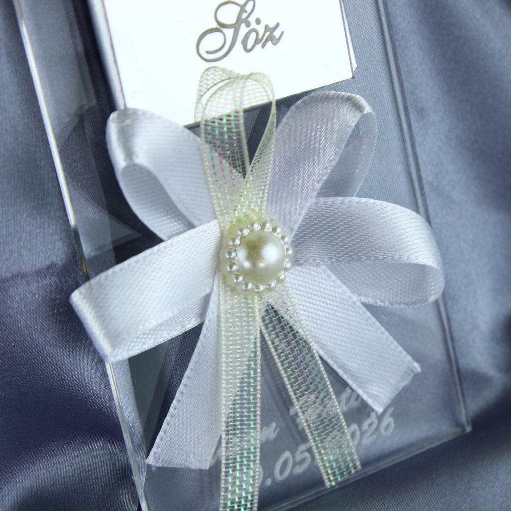 Gastgeschenk mit Schokolade, Blütenband & Perle | Stilvoller Magnet für Hochzeit, Geburtstag, alle Events - Personalisierbar
