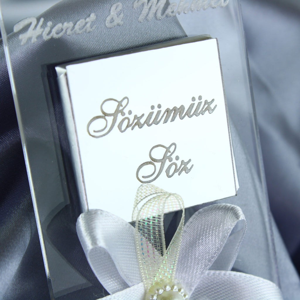 Gastgeschenk mit Schokolade, Blütenband & Perle | Stilvoller Magnet für Hochzeit, Geburtstag, alle Events - Personalisierbar